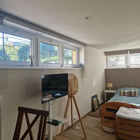 Jeanmyr Bed & Breakfast 3*